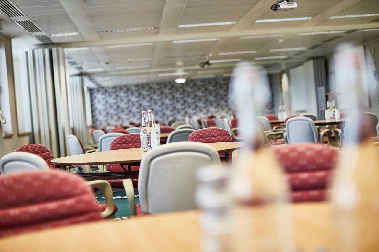 Kents Hill Park Training & Conference Centre Hotel Milton Keynes Luaran gambar
