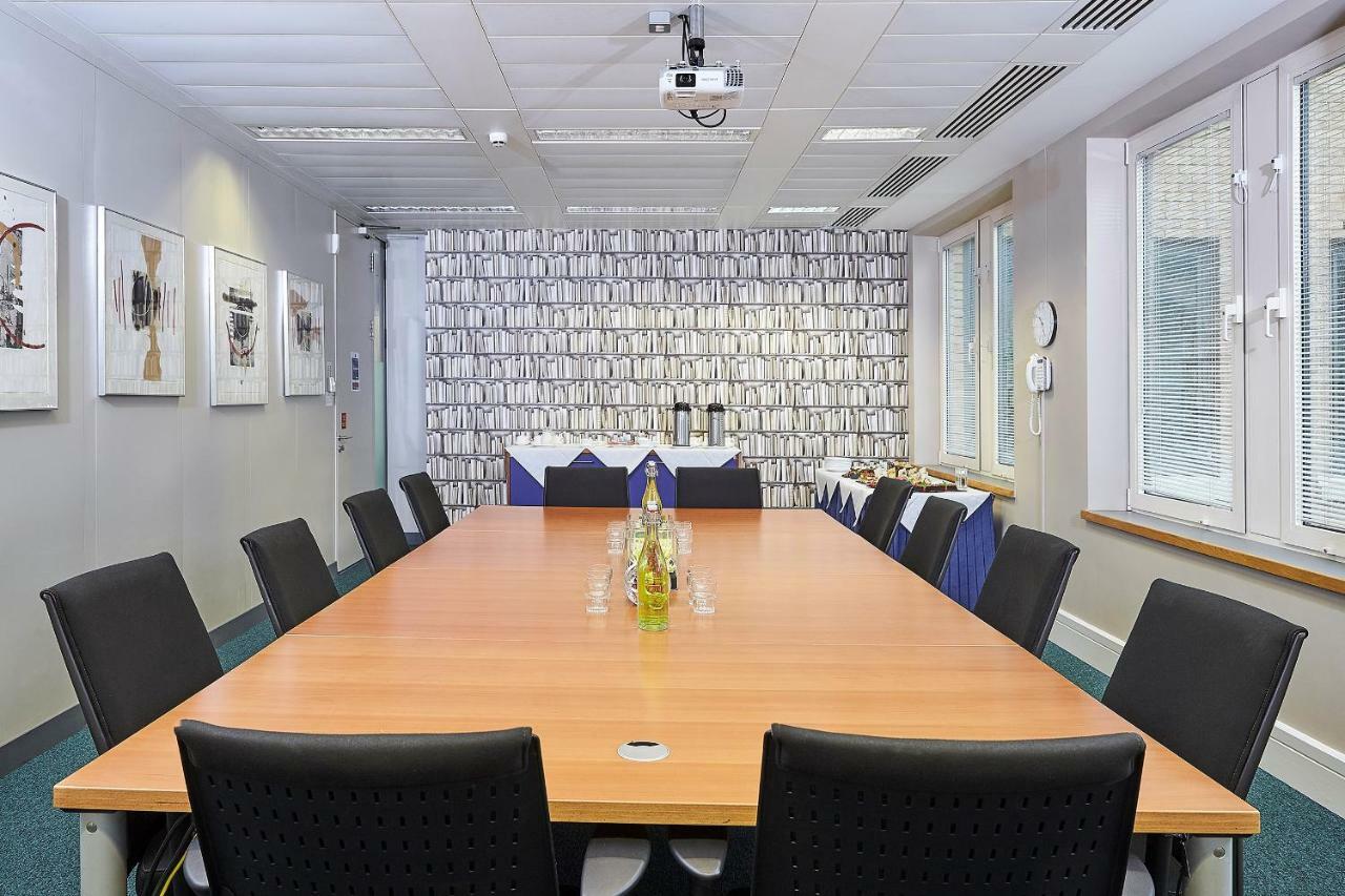 Kents Hill Park Training & Conference Centre Hotel Milton Keynes Luaran gambar